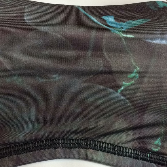 Lululemon yoga bra floral pattern. Halter straps 4 - Picture 5 of 9